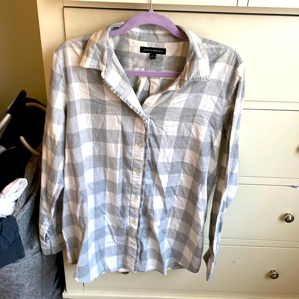 Banana republic gray plaid button down